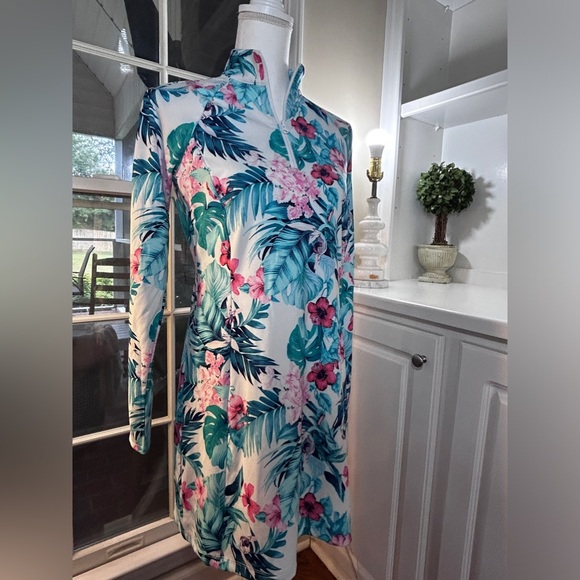 Tommy Bahama Women’s Golf Dress Tennis Tropical Floral UPF 50 Sun Size Small - Picture 3 of 12